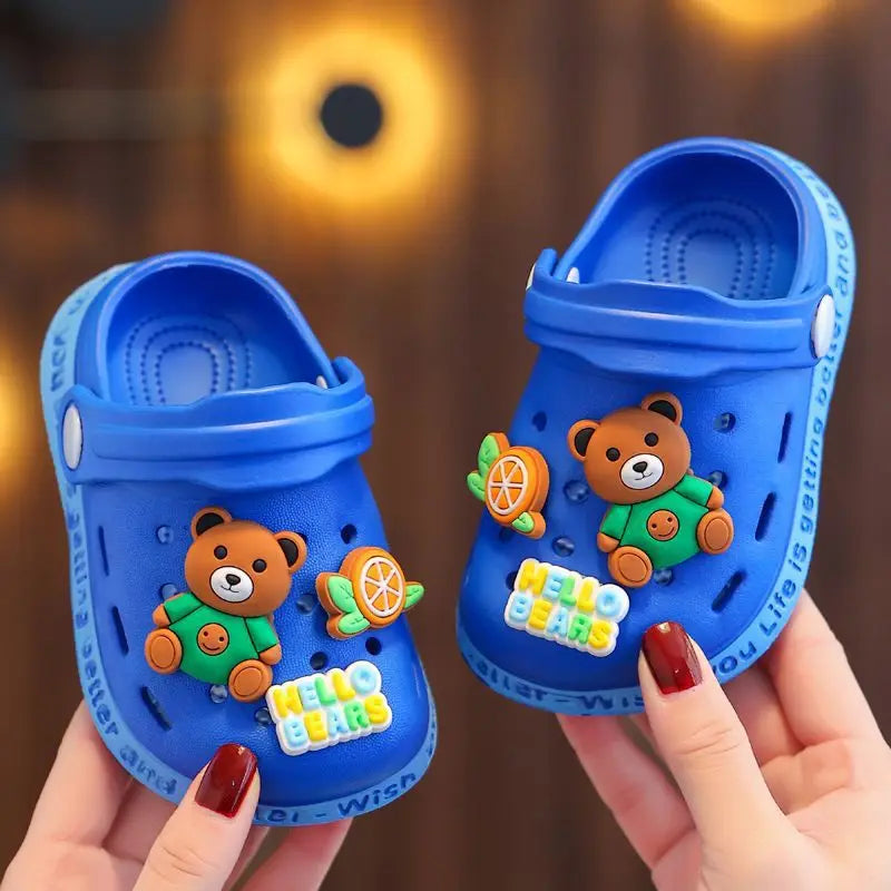 Chinelo Infantil Fechado com Estampa 3D, Macio e Antiderrapante