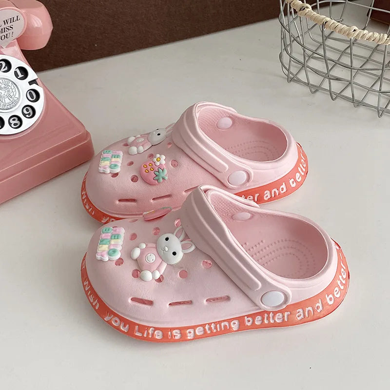 Chinelo Infantil Fechado com Estampa 3D, Macio e Antiderrapante