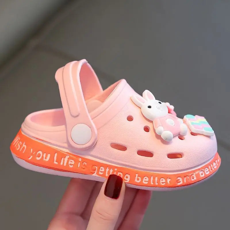 Chinelo Infantil Fechado com Estampa 3D, Macio e Antiderrapante