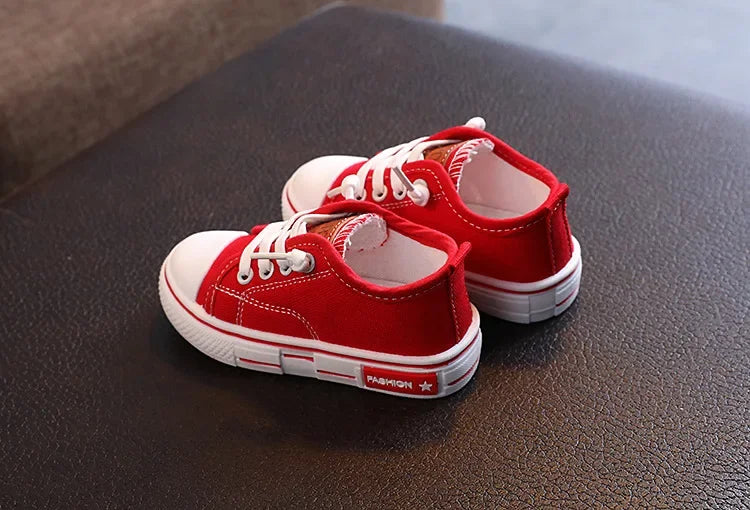 Tênis Infantil de Lona Branco – Modelo Casual para Meninos e Meninas