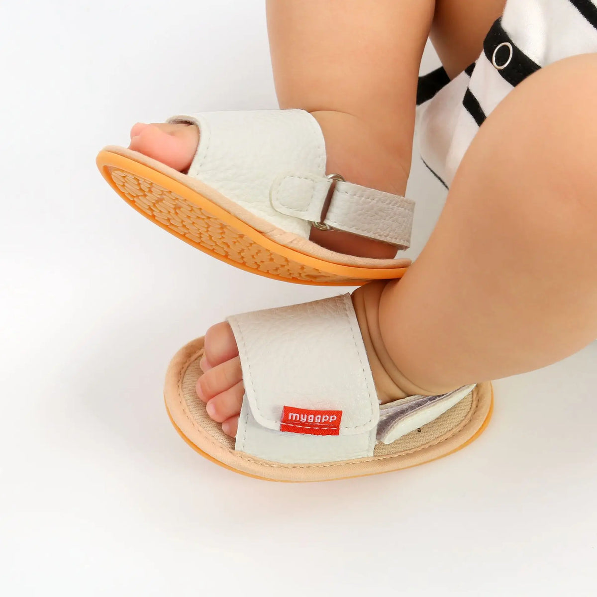 Sandália de Couro para Bebê – Macia e Antiderrapante