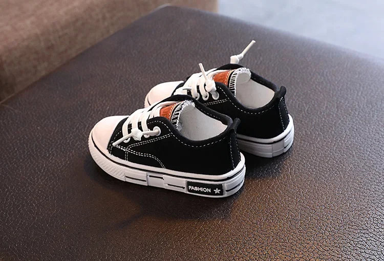 Tênis Infantil de Lona Branco – Modelo Casual para Meninos e Meninas