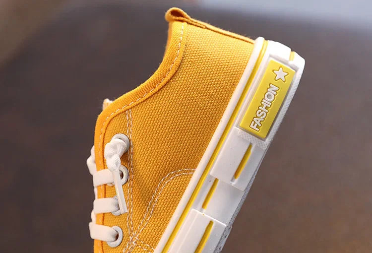 Tênis Infantil de Lona Branco – Modelo Casual para Meninos e Meninas