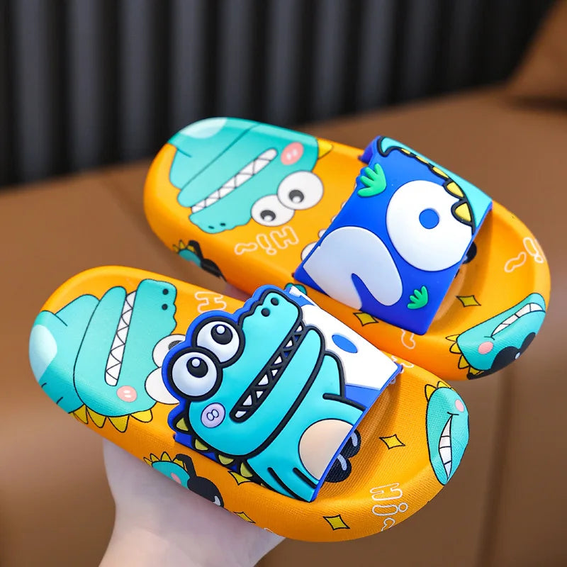 Chinelo Infantil de Dinossauro – Macio e Antiderrapante