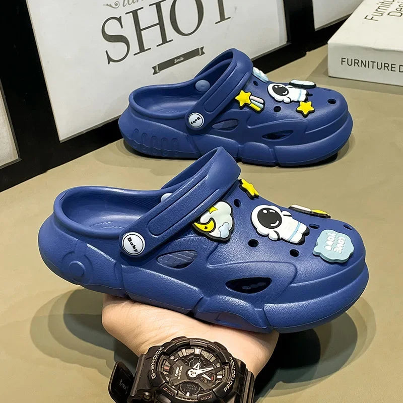Chinelo Infantil de EVA com Furos, Respirável e Antiderrapante