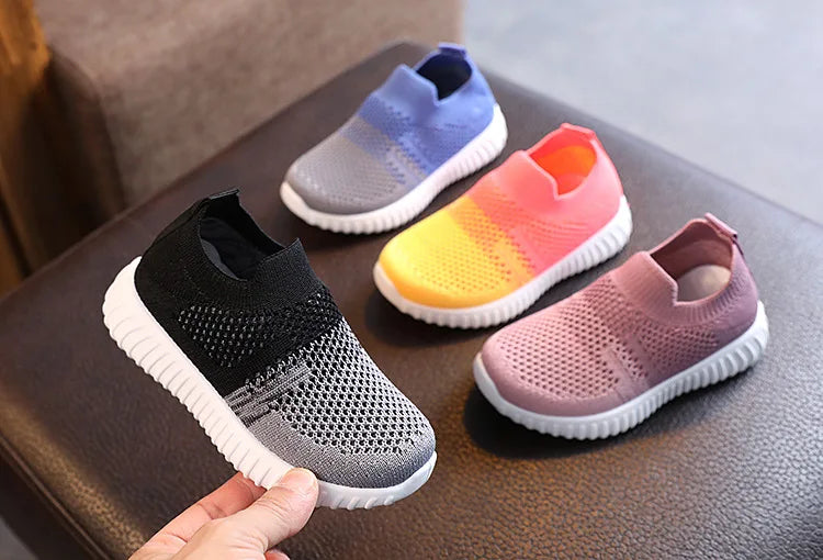 Tênis Casual Infantil em Mesh, Respirável e Confortável
