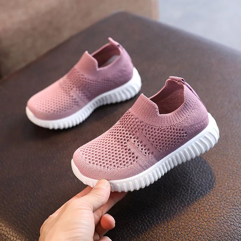 Tênis Casual Infantil em Mesh, Respirável e Confortável