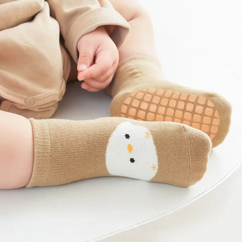 Kit com 6 Pares de Meias Infantis Antiderrapantes – Raposa e Urso