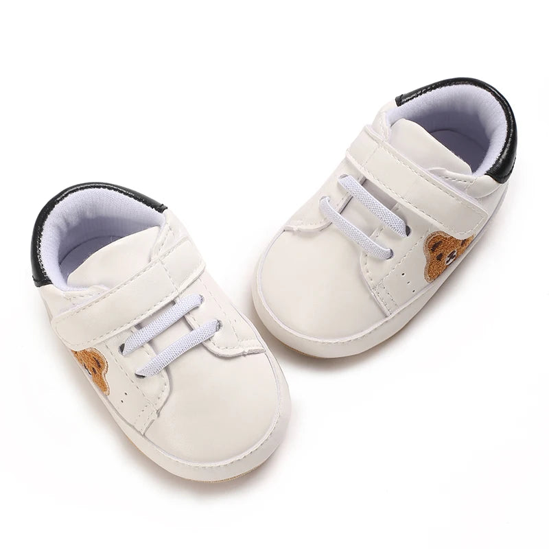 Sapatinho de Couro Infantil 0–18M para Meninos e Meninas, Mocassim com Solado de Borracha Antiderrapante