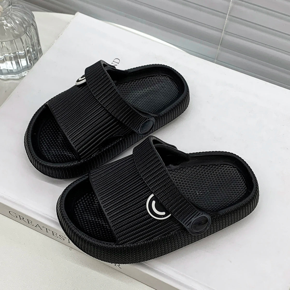 Chinelo Infantil de EVA, Macio, Respirável e Antiderrapante